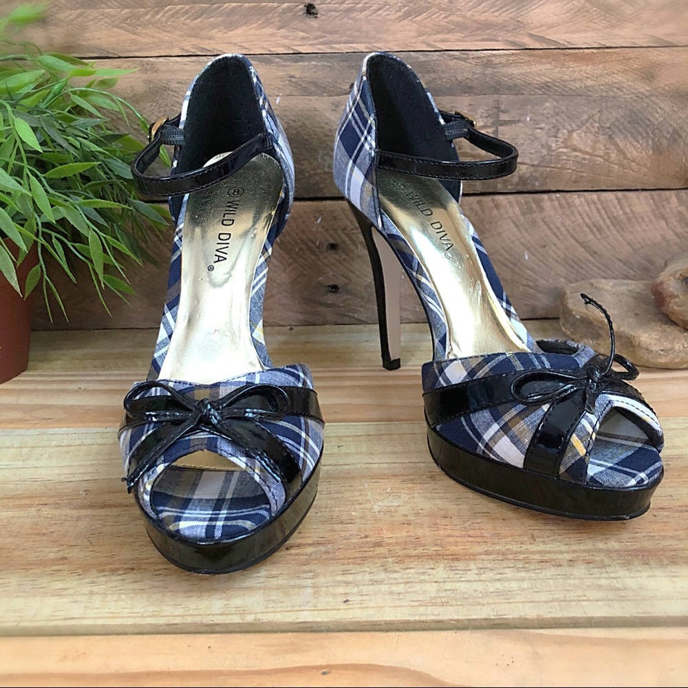 Wild Diva ankle strap plaid peep toe spiked heel